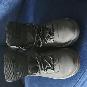 Columbia boots